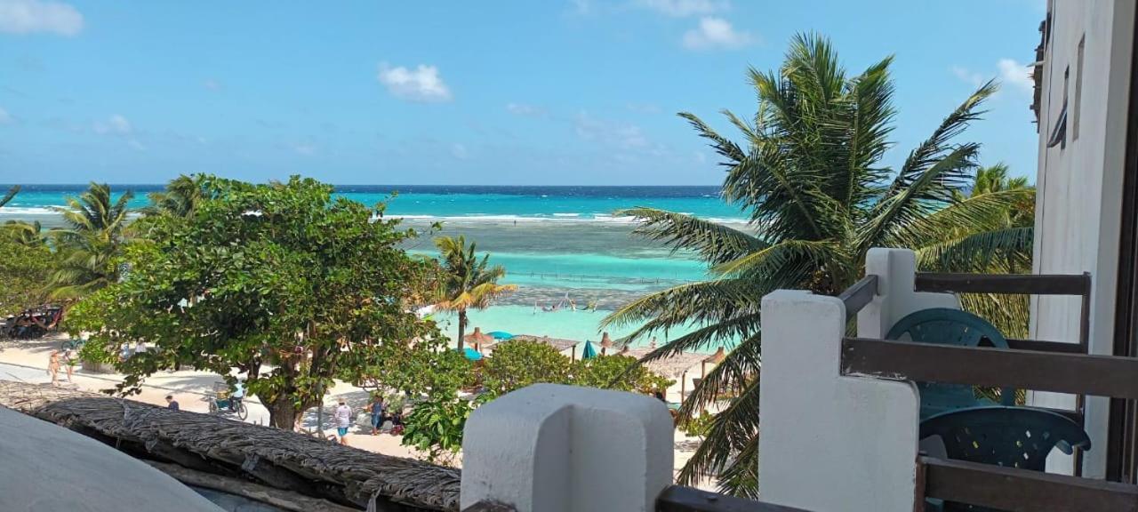 Hotel Blue Reef Frente Al Mar Mahahual Exterior foto